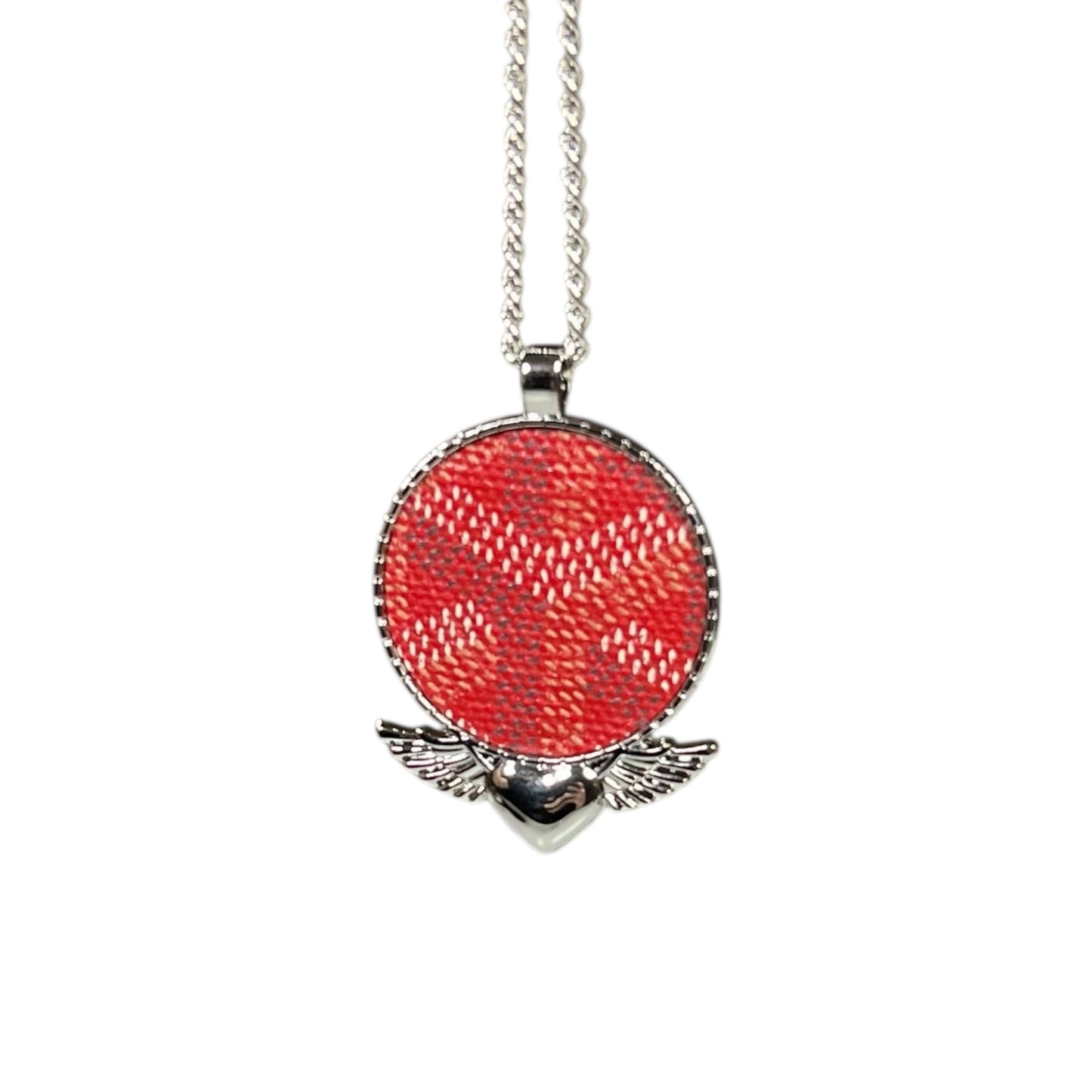 Lover’s Pendant (mixed)