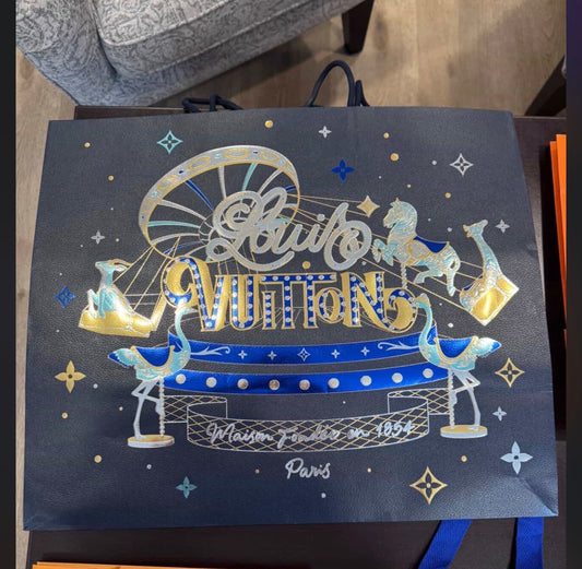 Gift bag transformation