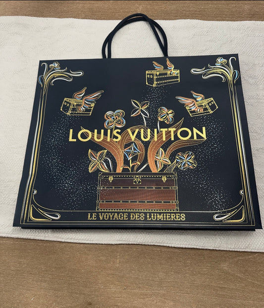 Gift bag transformation