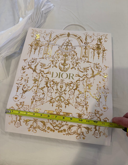 Gift bag transformation