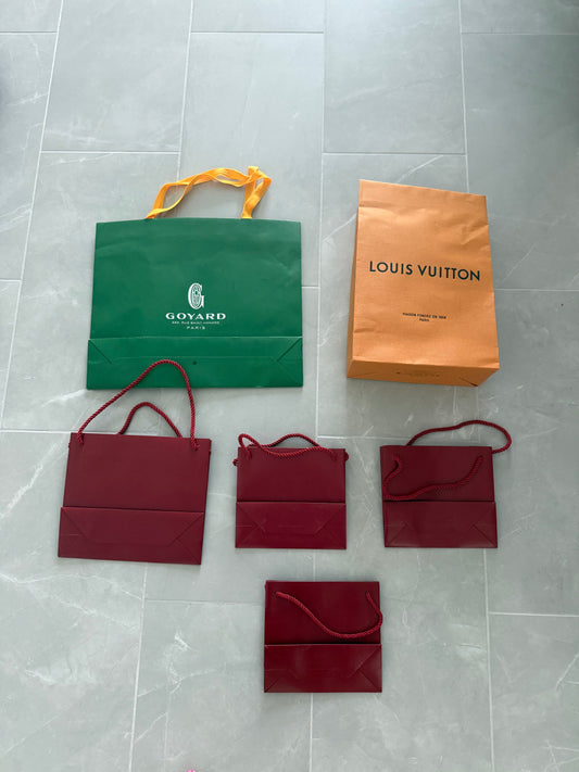 Gift bag transformation