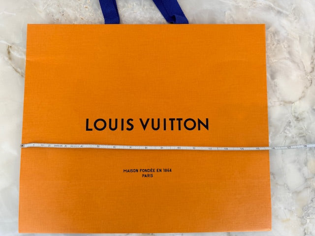 Gift bag transformation