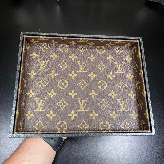 Valet Tray (Brown Monogram)